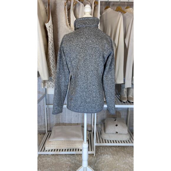 Patagonia Women's Size M Gray Half Zip Pullover w/ Zip Pocket Sleeve #0053 - Picture 3 of 6
